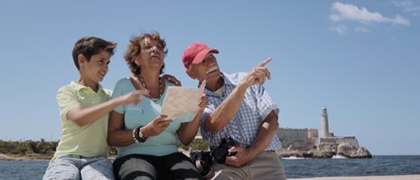 AHORROS Y TURISMO